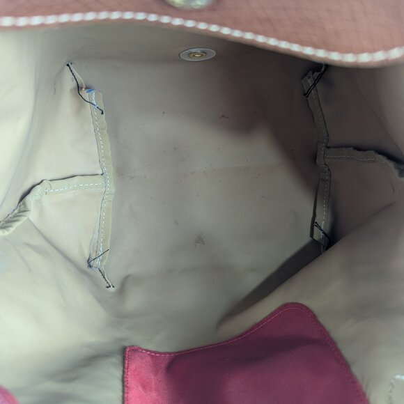 Used Longchamp Le Pliage Tote Bag Red – 100% Authentic, Classic Design! - Picture 4 of 16